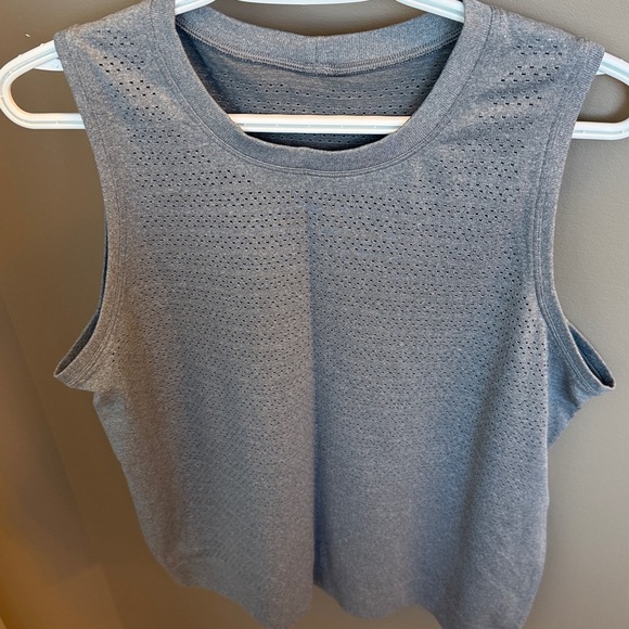 lululemon athletica Tops - Lululemon Breeze By Muscle Tank Top - Sz 10